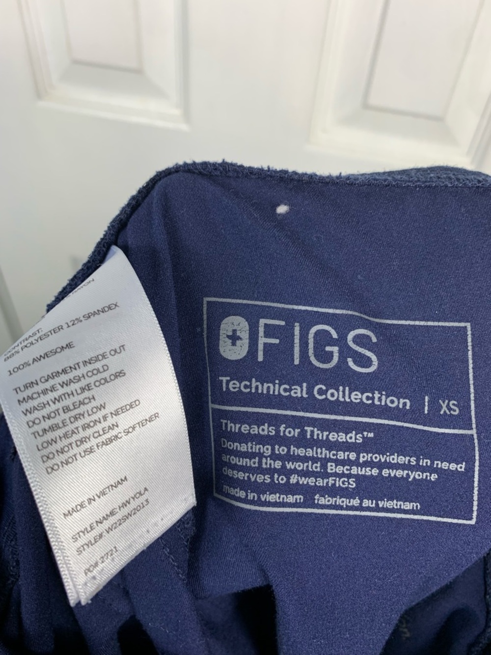 Figs High Waisted Yola Scrub Pants Size XS - Picture 3 of 3